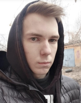 Павел Свеженцев