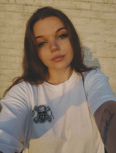 Аня Ельцова