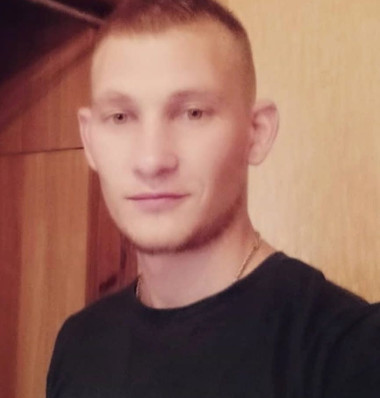 Максим Веклинец