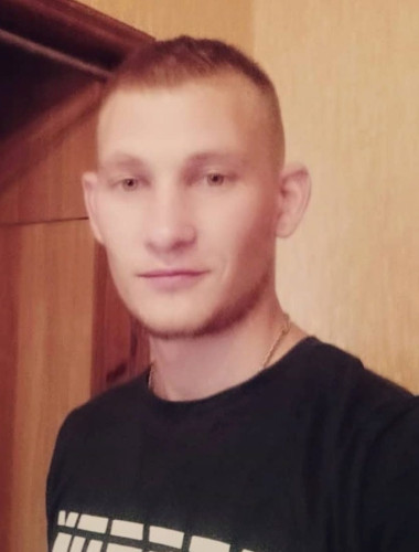 Максим Веклинец