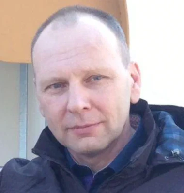 Михаил Попов