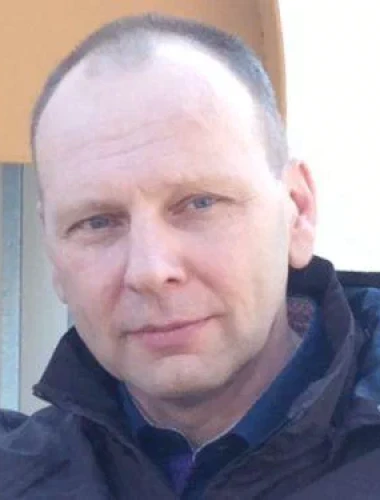 Михаил Попов