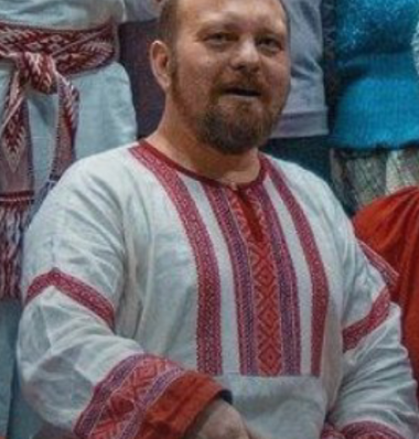Денис Буштет