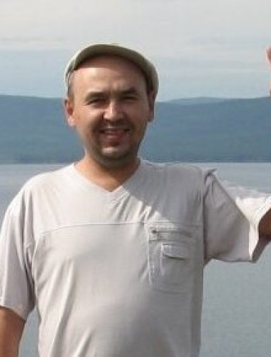 Рустам Халиков
