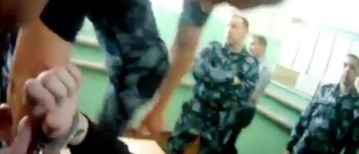 Кадр из видео с регистратора сотрудника ФСИН