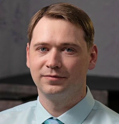 Александр Пряников