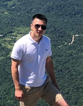 Илья Демидов