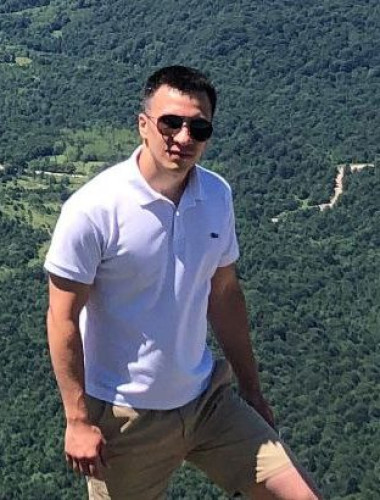 Илья Демидов