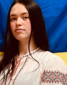 Яна Суворова