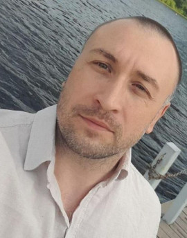 Максим Овчинников