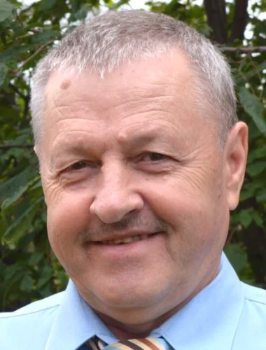 Валерий Работа