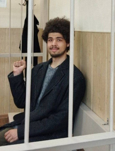 Гарри Азарян