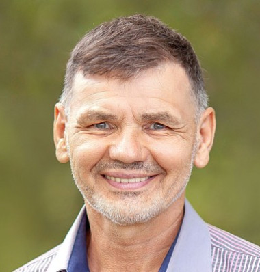 Анатолий Баранов
