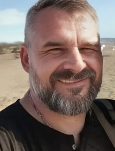 Виктор Бондаренко