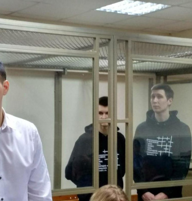 Ян Сидоров (слева) и Влад Мордасов. Фото: телеграм-канал «Дело ростовских мальчишек»