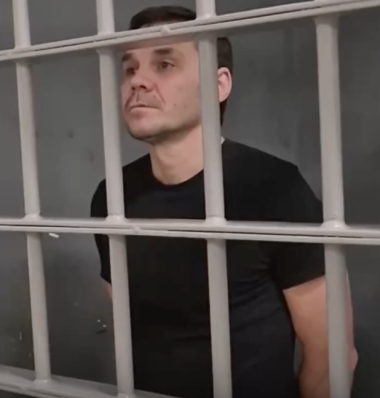 Максим Артёмов