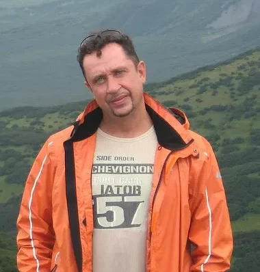 Анатолий Поплавский