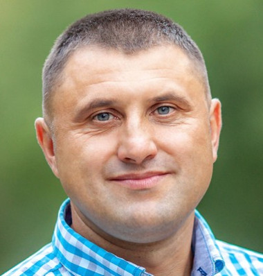 Юрий Быче