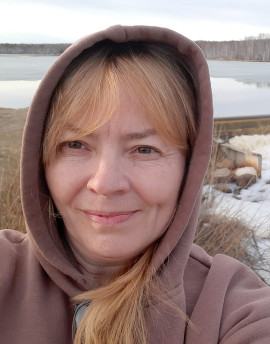Лариса Захарова
