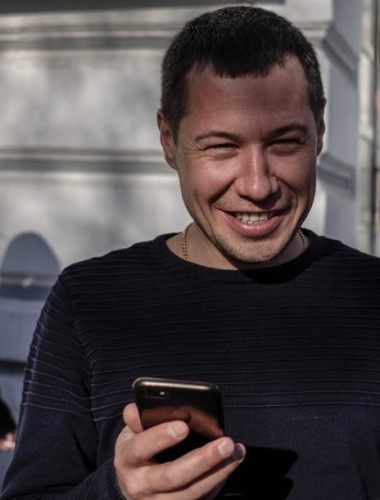 Политзаключенный Фархад Навлютов. Фонд Тимура Исламова. ЛУН. Поддержка политзеков. Мемориал. Фархад Навлютов, общественный защитник из Альметьевска. 29 апреля 2018 года, Москва